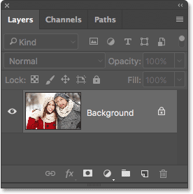 Панель Layers отображает изображение в виде фонового слоя